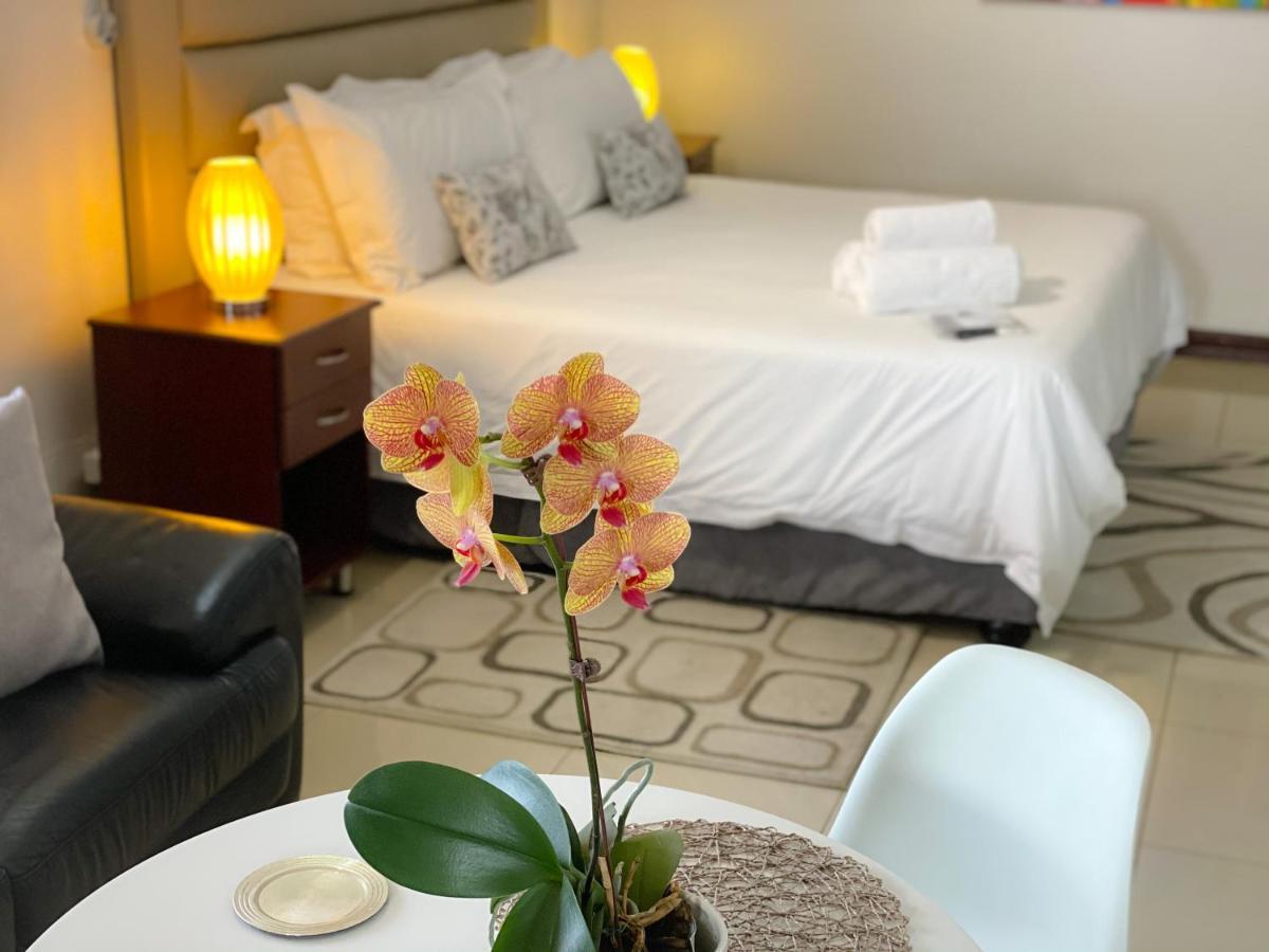 The Meritus Guest House 웨스트빌 외부 사진