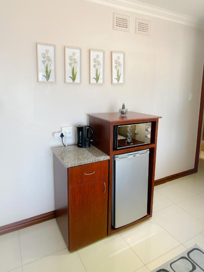 The Meritus Guest House 웨스트빌 외부 사진